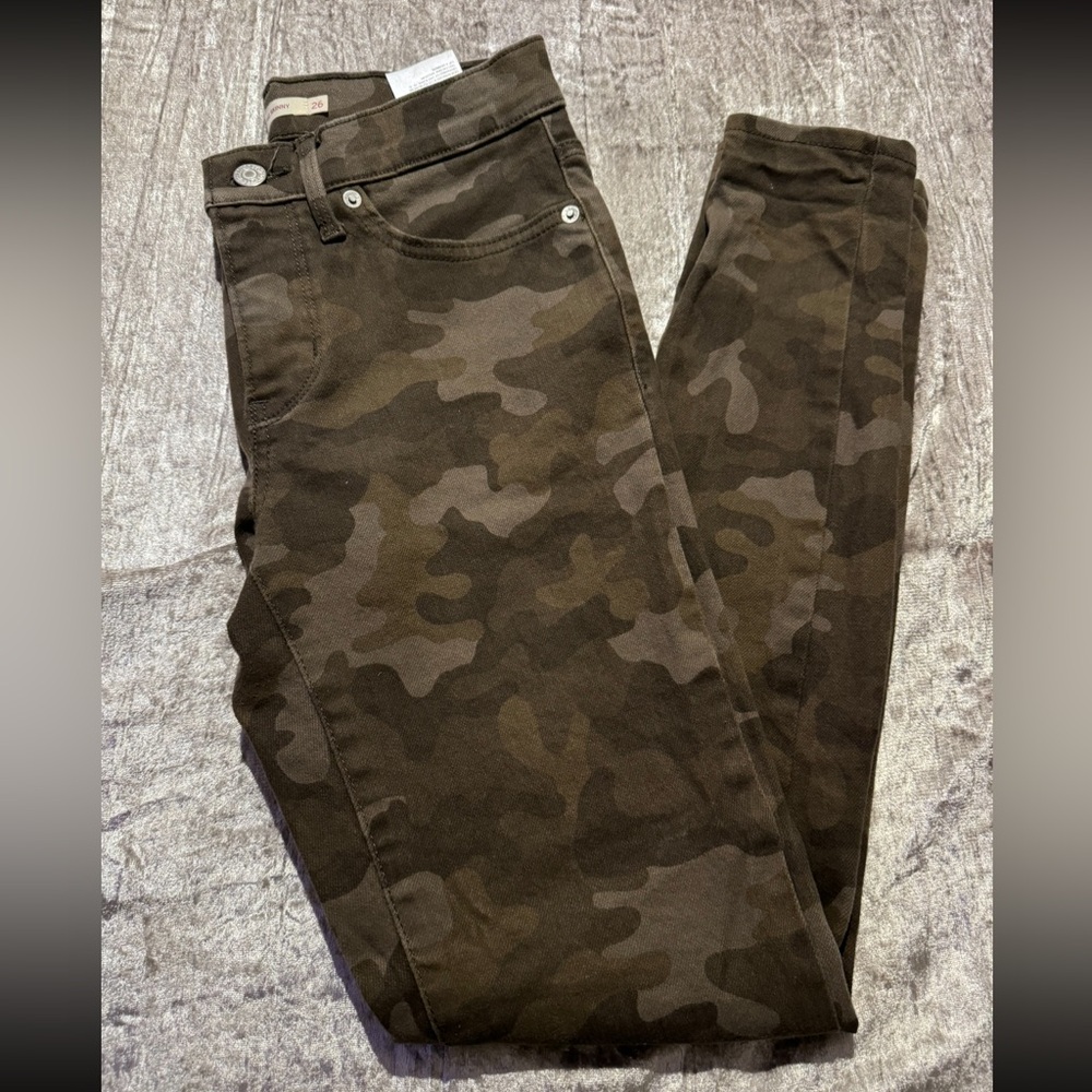 🔥Camouflage Levi’s🔥